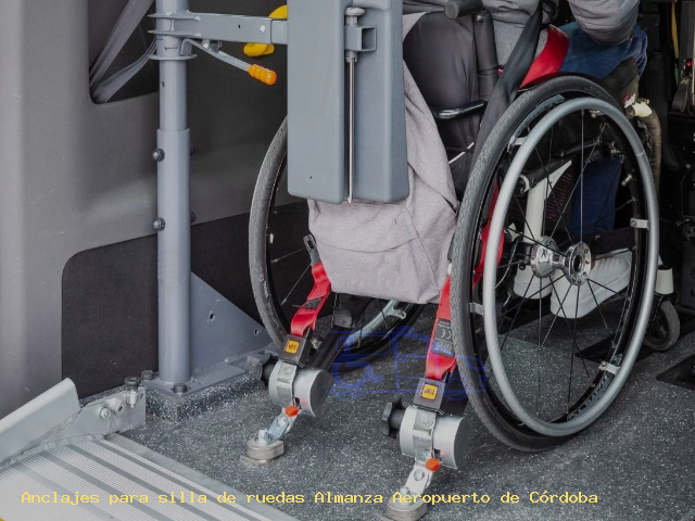 Anclaje silla de ruedas Almanza Aeropuerto de Córdoba